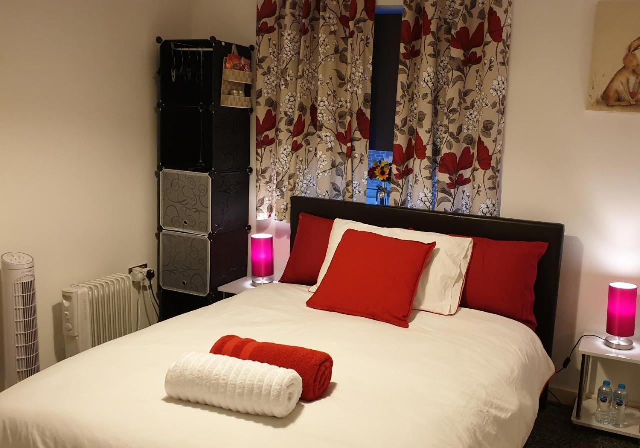 M&B Haven - Sittingbourne Apartment Exterior foto