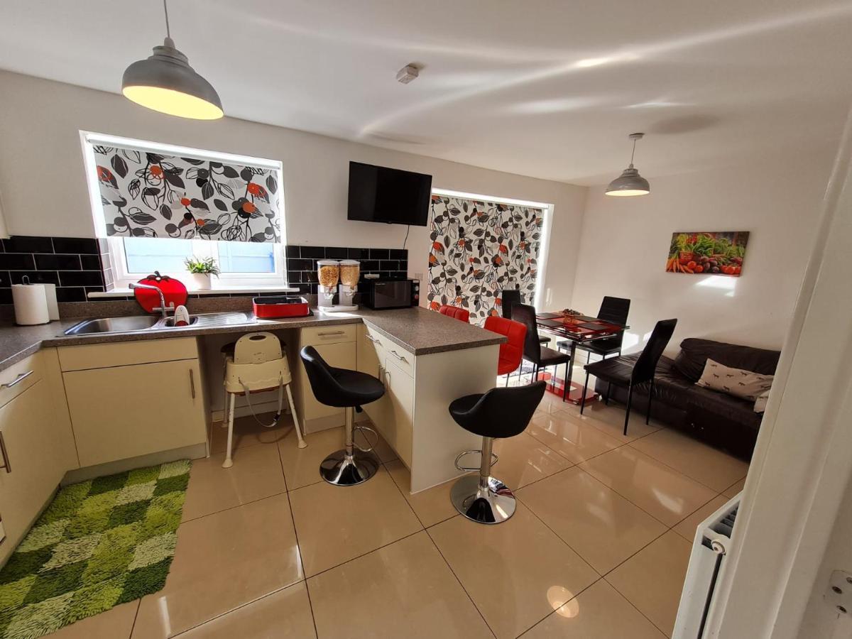 M&B Haven - Sittingbourne Apartment Exterior foto