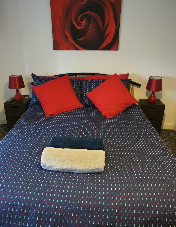 M&B Haven - Sittingbourne Apartment Exterior foto