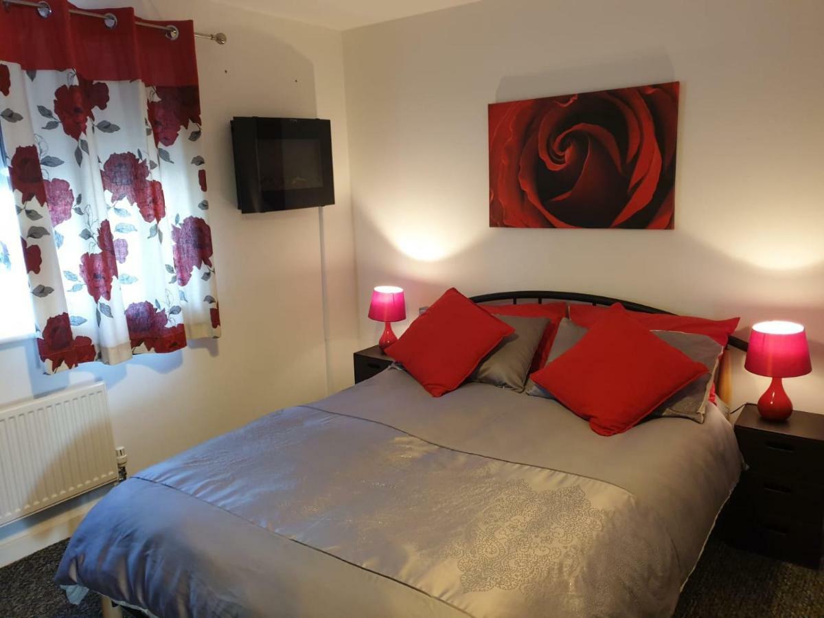 M&B Haven - Sittingbourne Apartment Exterior foto